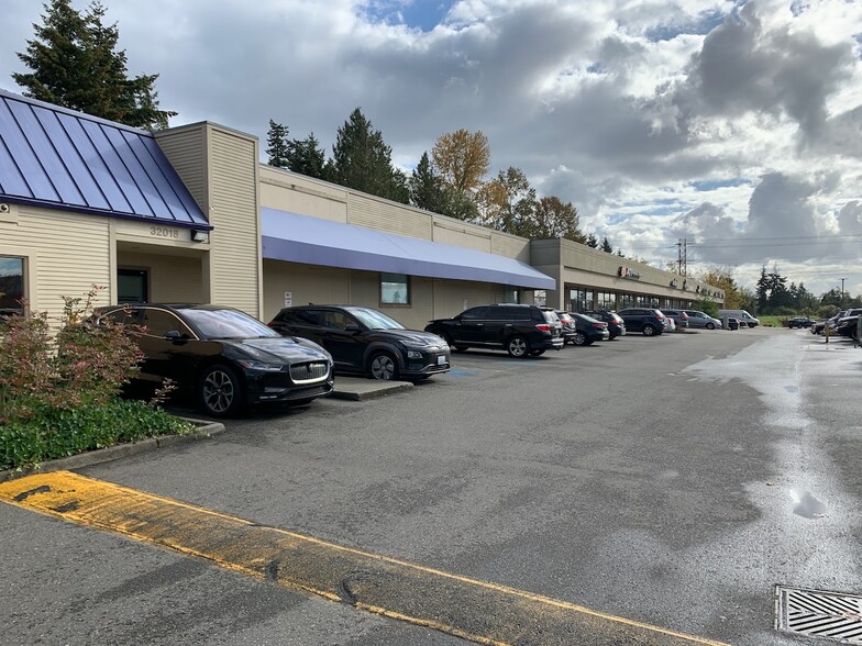 32018-32050 23rd Ave S, Federal Way, WA for lease - Building Photo - Image 2 of 5