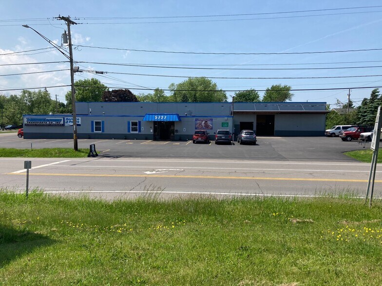 5727 S Park Ave, Hamburg, NY 14075 5727 S Park Ave
