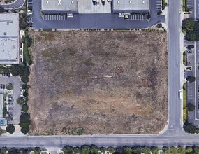 1400 Graves Ave, Oxnard, CA - AERIAL  map view