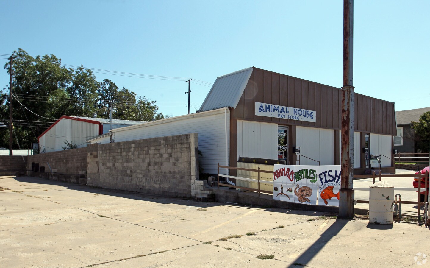 1115 S Main St, Sapulpa, OK 74066