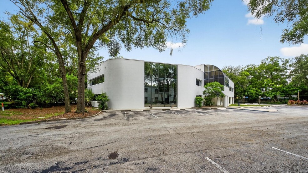 220 N Westmonte Dr, Altamonte Springs, FL for lease - Building Photo - Image 2 of 56
