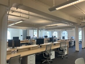 77 Maiden Ln, San Francisco, CA for lease Building Photo- Image 2 of 9