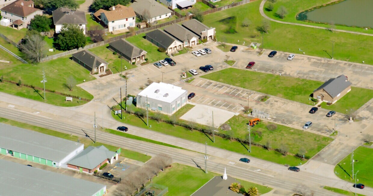 5232 Reading Way, Rosenberg, TX for sale Building Photo- Image 1 of 14