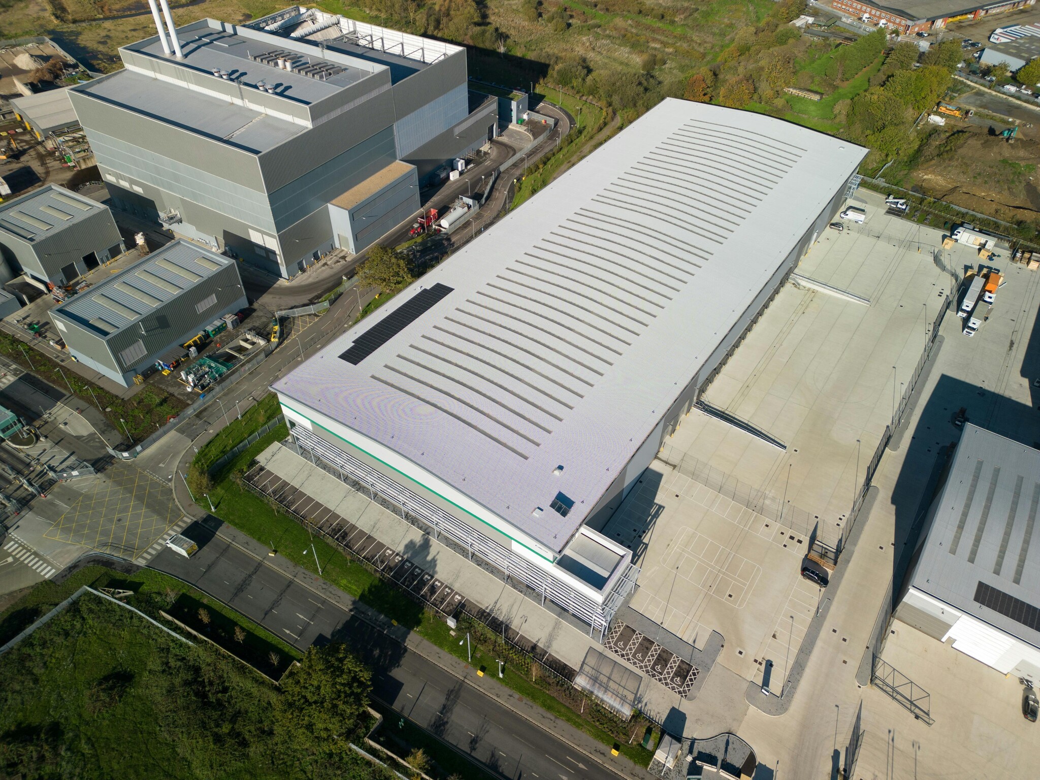 Beddington Ln, Croydon for lease Building Photo- Image 1 of 17