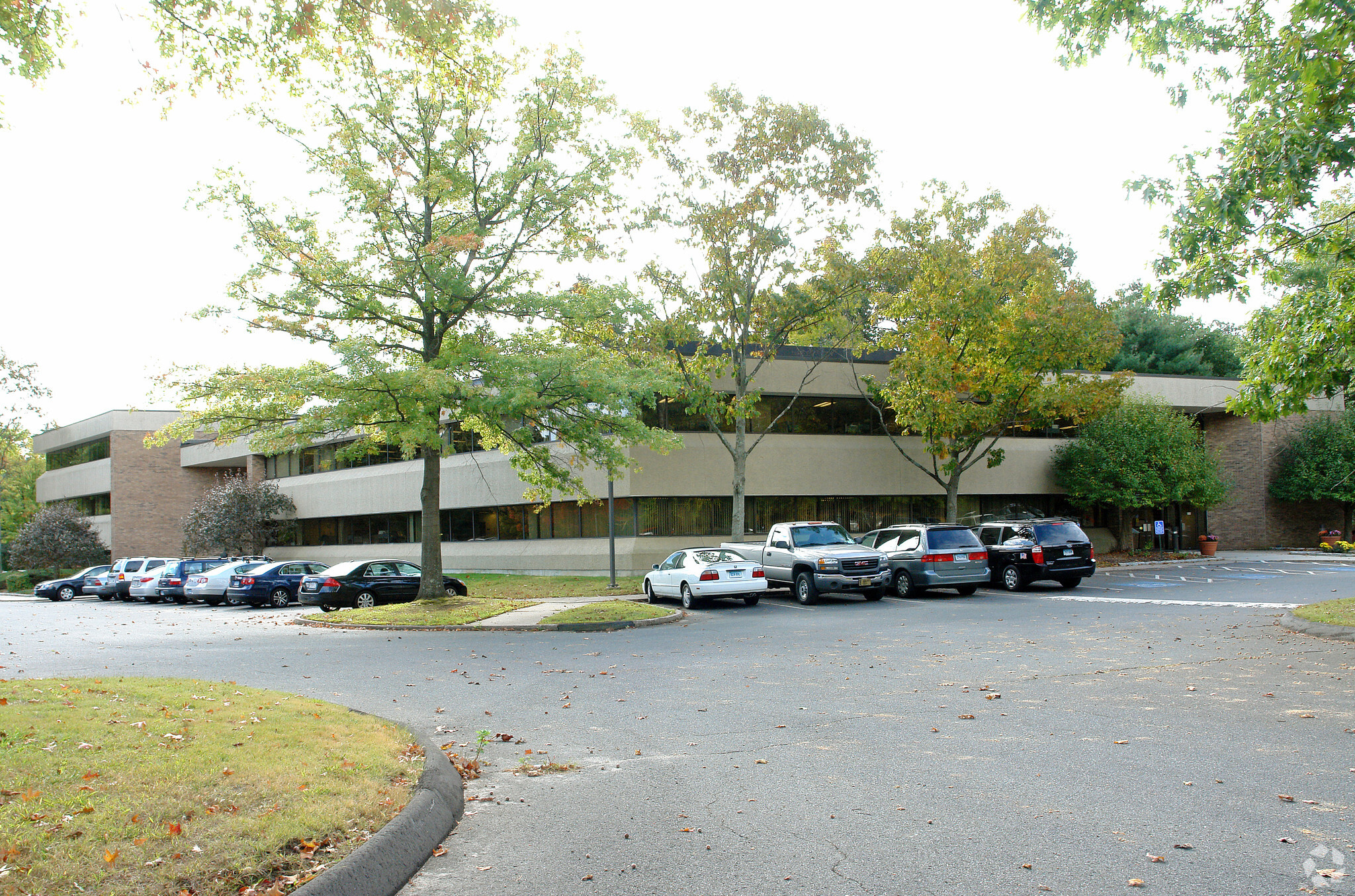 10 Talcott Notch Rd, Farmington, CT for lease Building Photo- Image 1 of 3