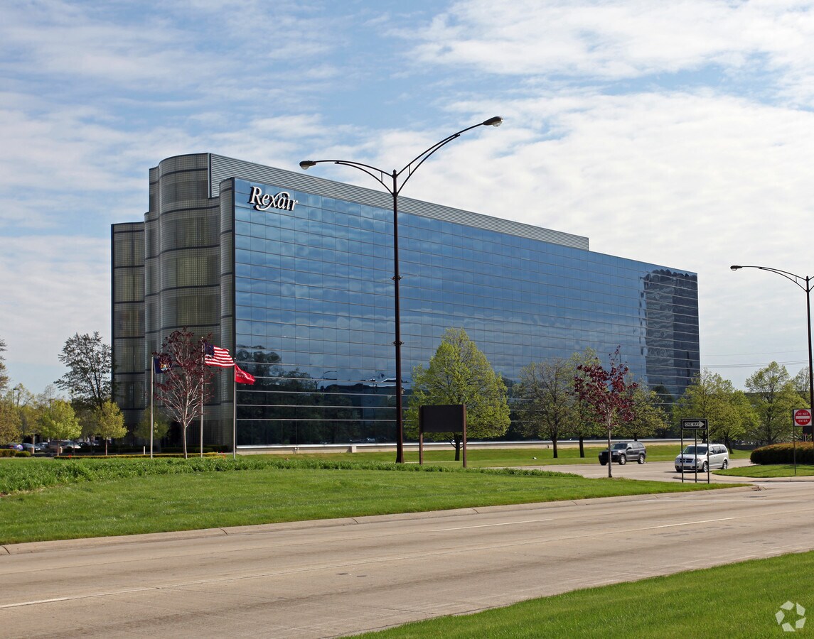 50 W Big Beaver Rd, Troy, MI, 48084 Office Space For Lease