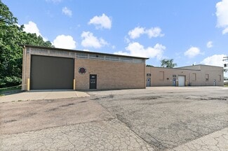 More details for 303 Elgin Ave, Elgin, IL - Industrial for Sale
