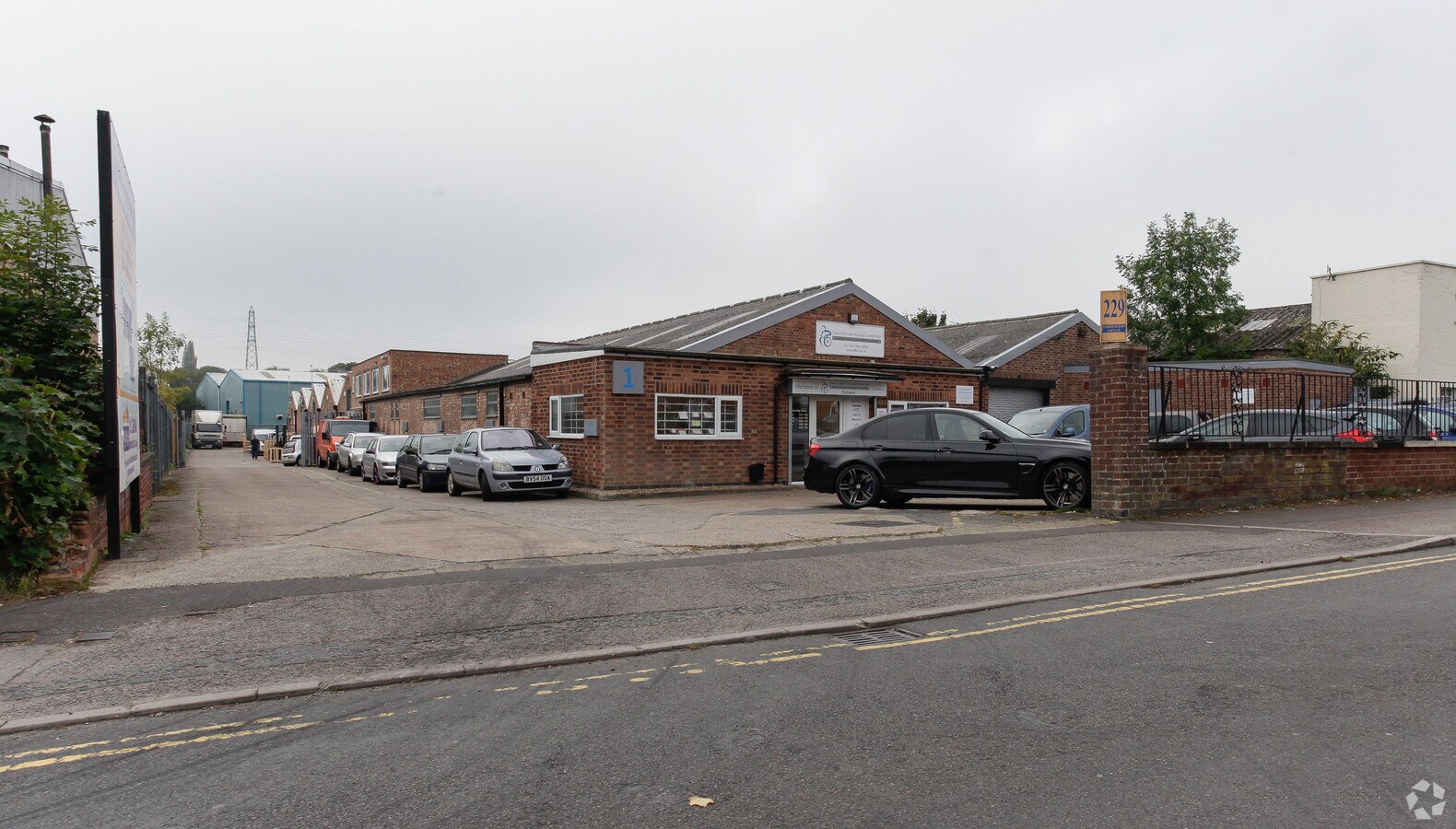 229 Torrington Ave, Coventry, CV4 9HN