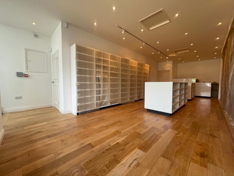 Moat Way, Sevington for sale - Interior Photo - Image 3 of 9