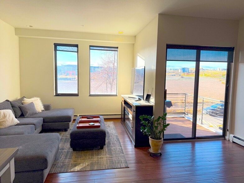 11562 Colony Row, Broomfield, CO for sale - Lobby - Image 2 of 22