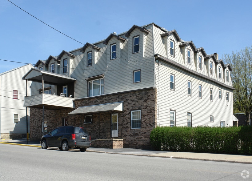 132 Curtin St, Osceola Mills, PA for sale - Building Photo - Image 2 of 2