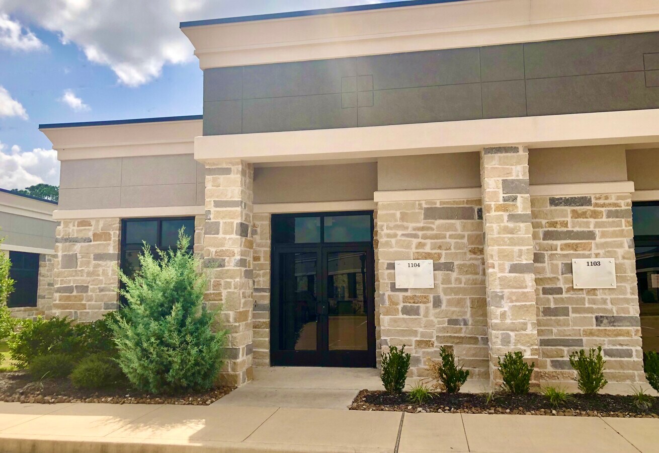 633 E Fernhurst Dr, Katy, TX 77450