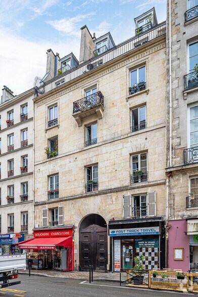 Rue Du Faubourg Saint-Denis, Paris for lease - Building Photo - Image 1 of 2
