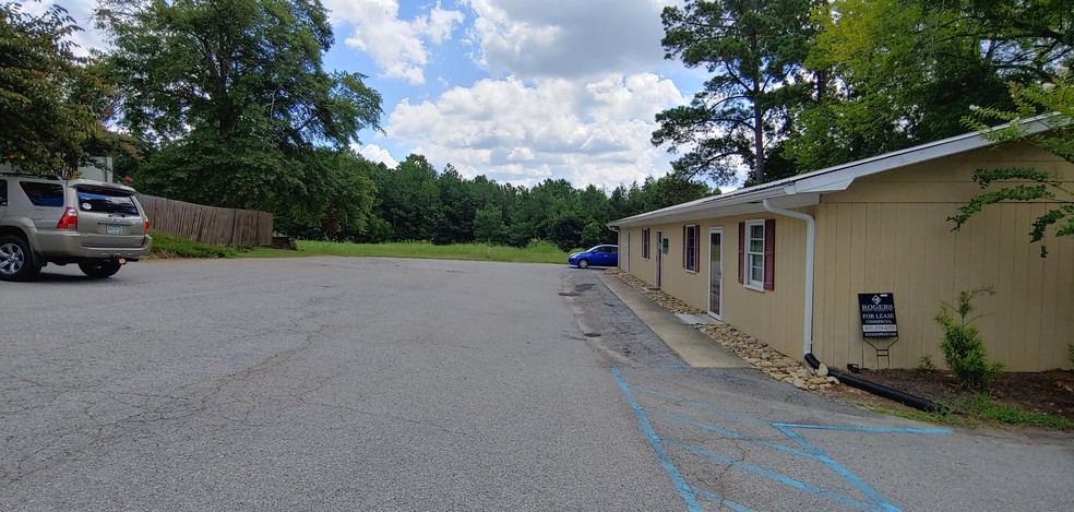 322 A S Lake Dr, Lexington, SC for lease - Building Photo - Image 3 of 7