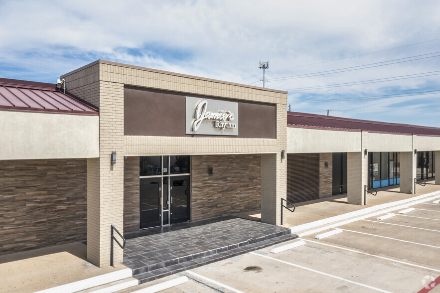 2051-2053 W Northwest Hwy, Dallas, TX for lease - Building Photo - Image 2 of 4