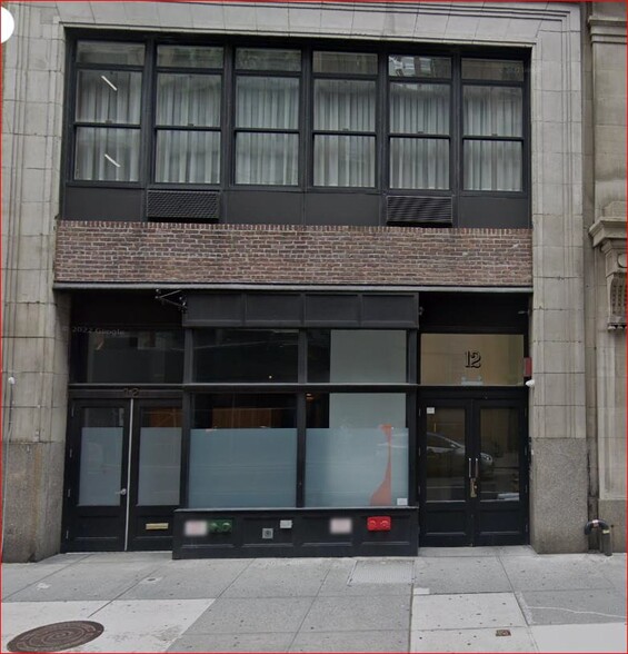 12 W 17th St, New York, NY for lease - Building Photo - Image 2 of 4