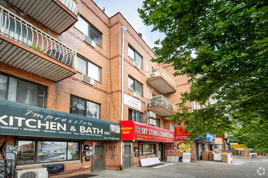 4437 College Point Blvd, Flushing, NY for sale - Building Photo - Image 3 of 7