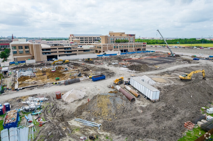 Dallas Pky, Frisco, TX for sale - Primary Photo - Image 1 of 1