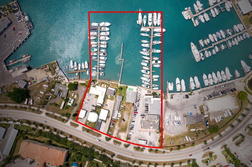 Seaway Marina, Fort Pierce FL portfolio of 3 properties for sale on LoopNet.com - Building Photo - Image 3 of 13