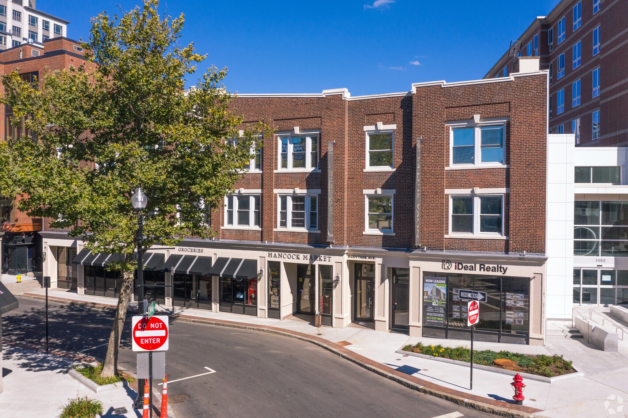 3 Cottage Ave, Quincy, MA 02169 Nova Suites