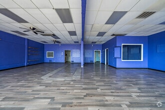 6299 Granbury Rd, Fort Worth, TX for lease Interior Photo- Image 2 of 3