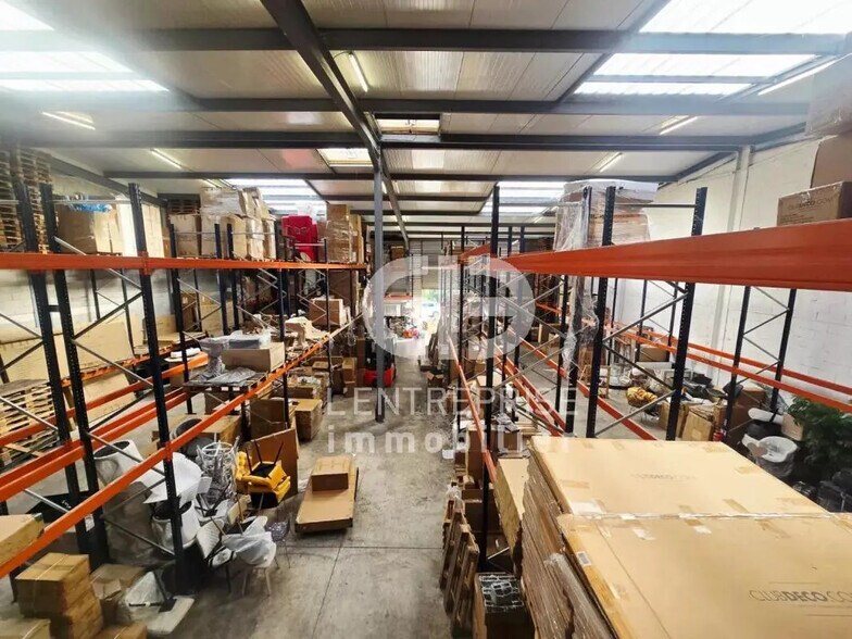 Industrial in Nice for lease - Interior Photo - Image 2 of 8
