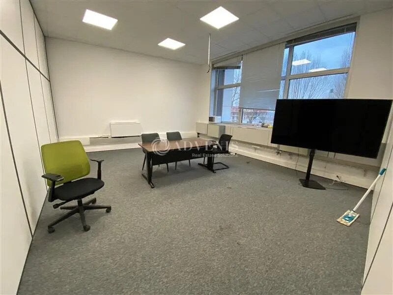Office in Noisy-le-Grand for sale Interior Photo- Image 1 of 9