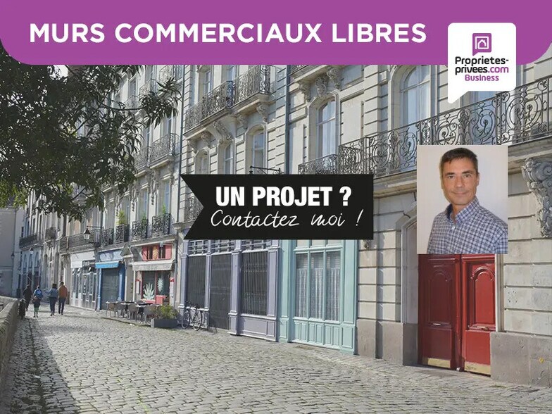 Flex in Houdan for sale - Building Photo - Image 1 of 4