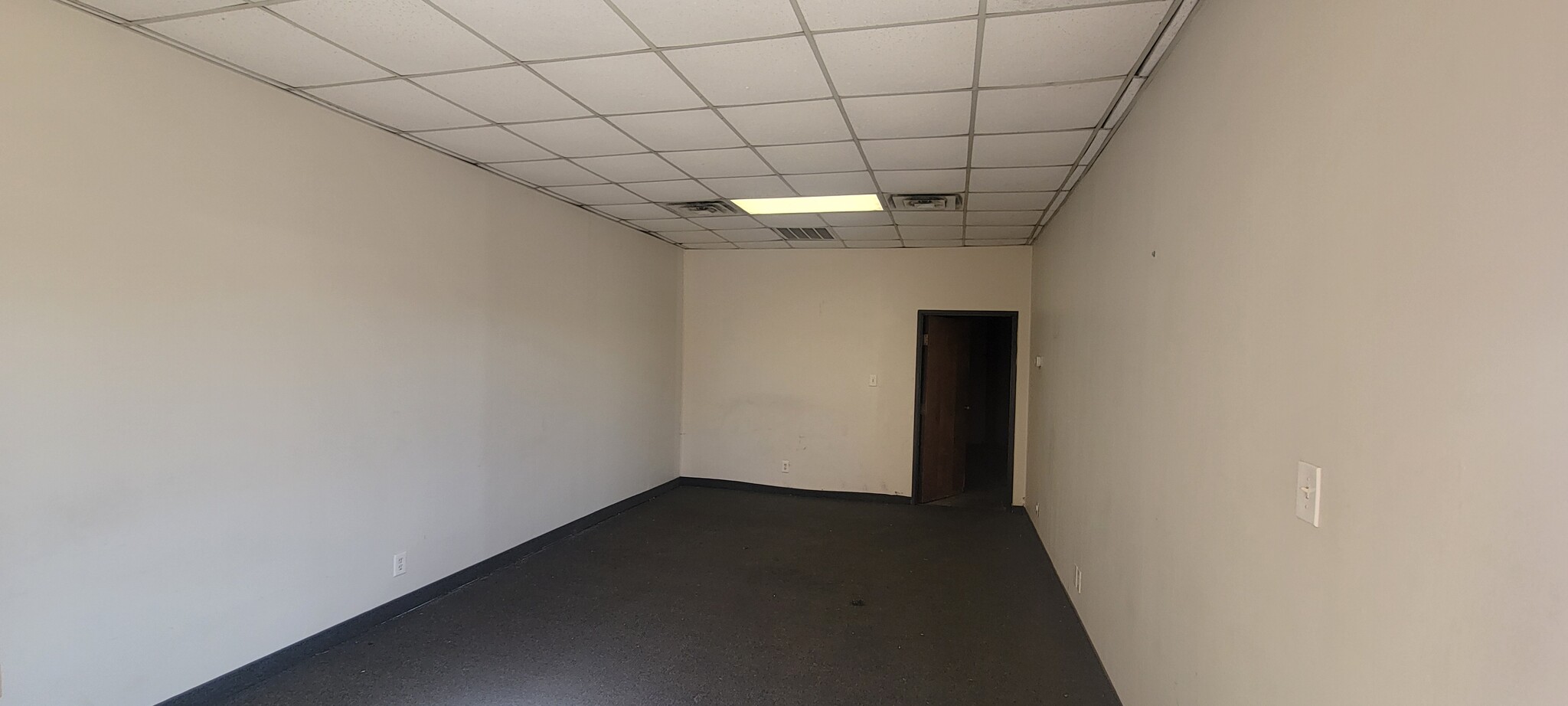 4111 US Highway 80, Mesquite, TX for lease Interior Photo- Image 1 of 3