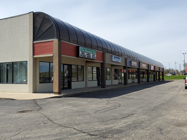 5462 Gull Rd, Kalamazoo, MI for lease - Building Photo - Image 1 of 8