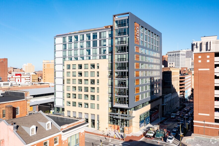 400 W Fayette St, Baltimore, MD for lease - Building Photo - Image 1 of 2