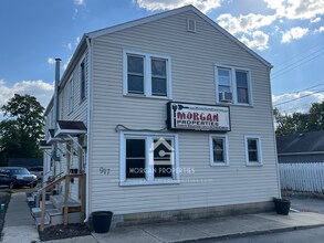 917 E 8th St, Anderson, IN for lease Building Photo- Image 1 of 11