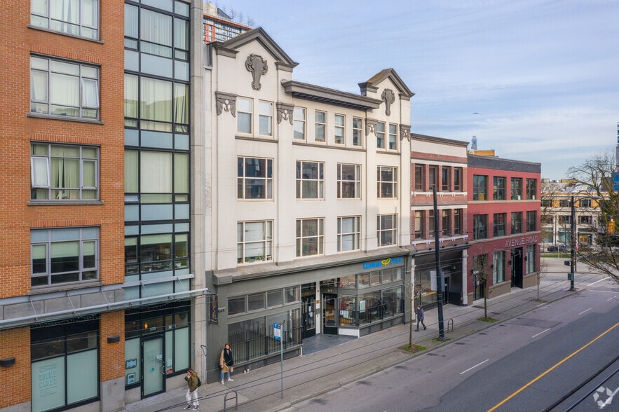 319 Pender St W, Vancouver, BC for lease - Primary Photo - Image 1 of 4