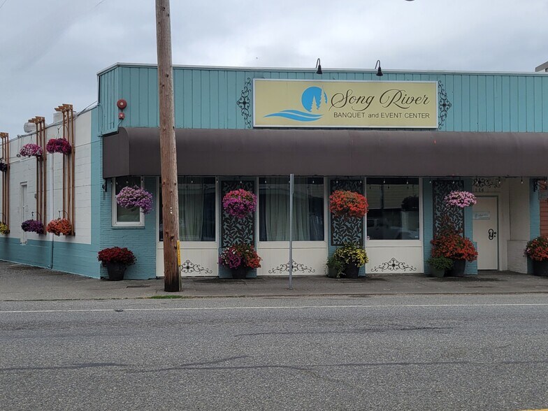 114 N Lewis St, Monroe, WA for lease - Building Photo - Image 2 of 37