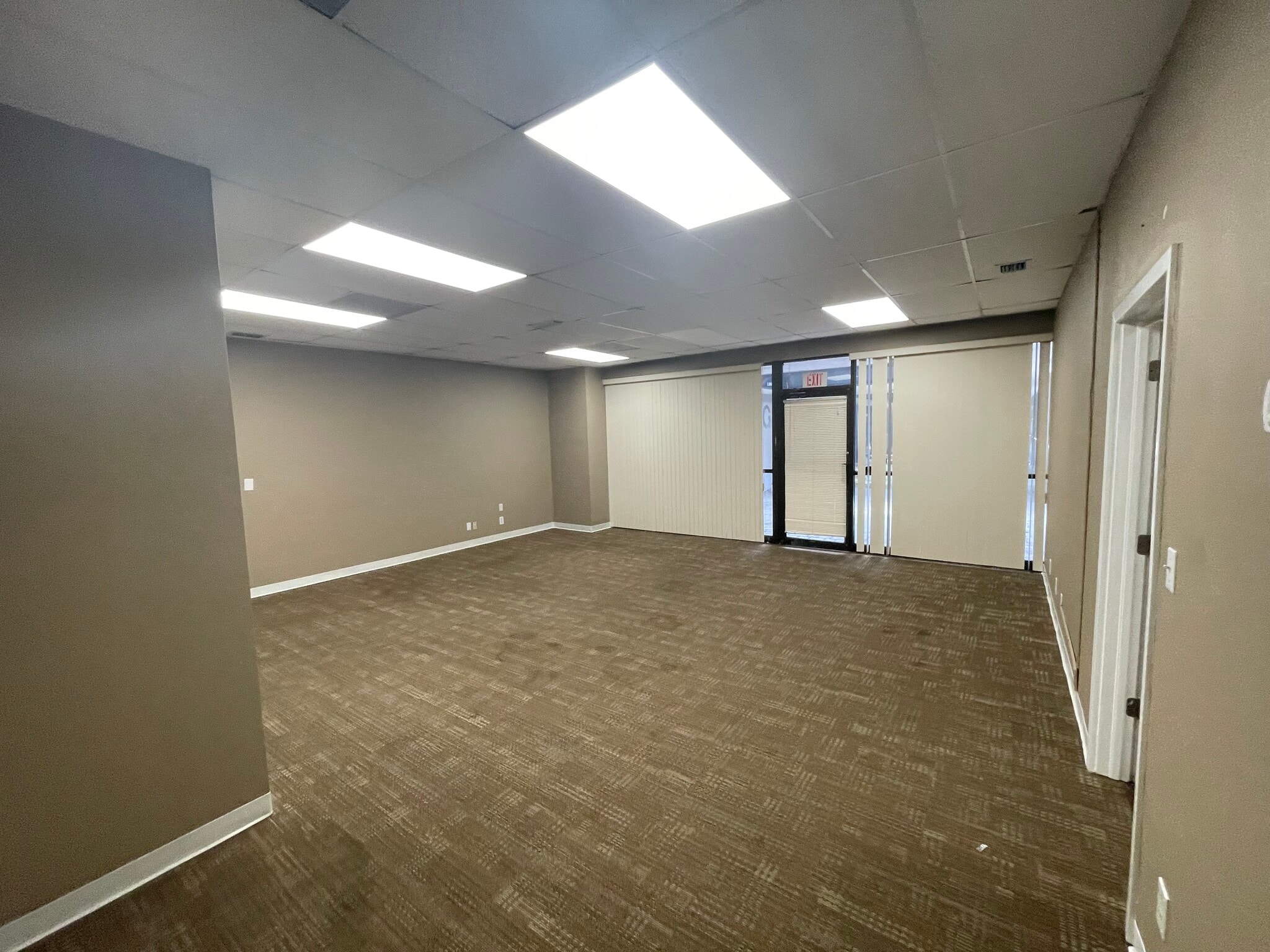 1301 Seminole Blvd, Largo, FL for lease Interior Photo- Image 1 of 6
