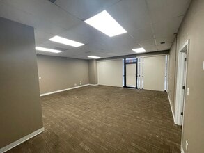 1301 Seminole Blvd, Largo, FL for lease Interior Photo- Image 1 of 6