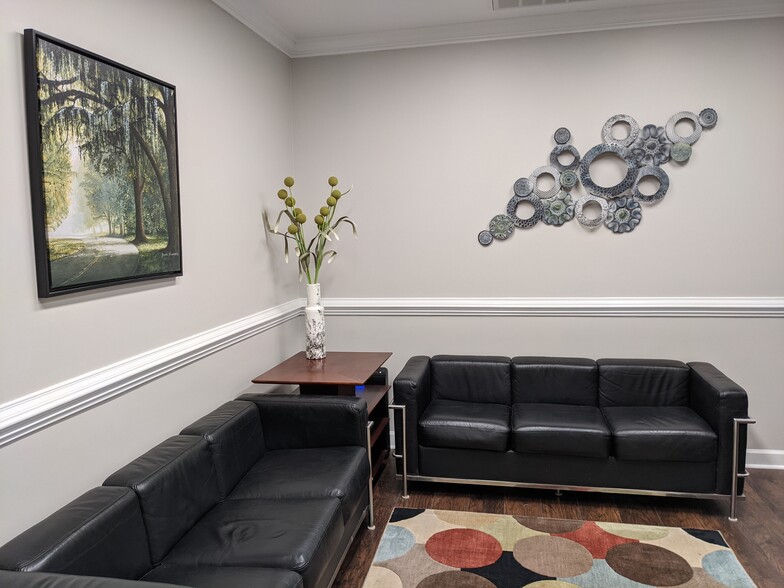 1310 SE Maynard Rd, Cary, NC for lease - Interior Photo - Image 3 of 3