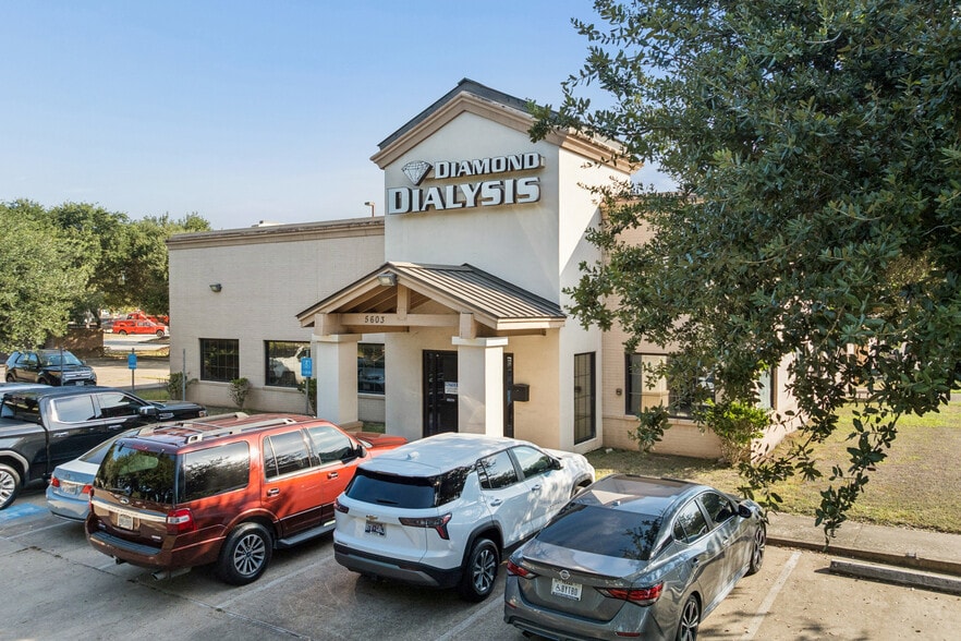 5603 Highway 6, Missouri City TX - Retail Space
