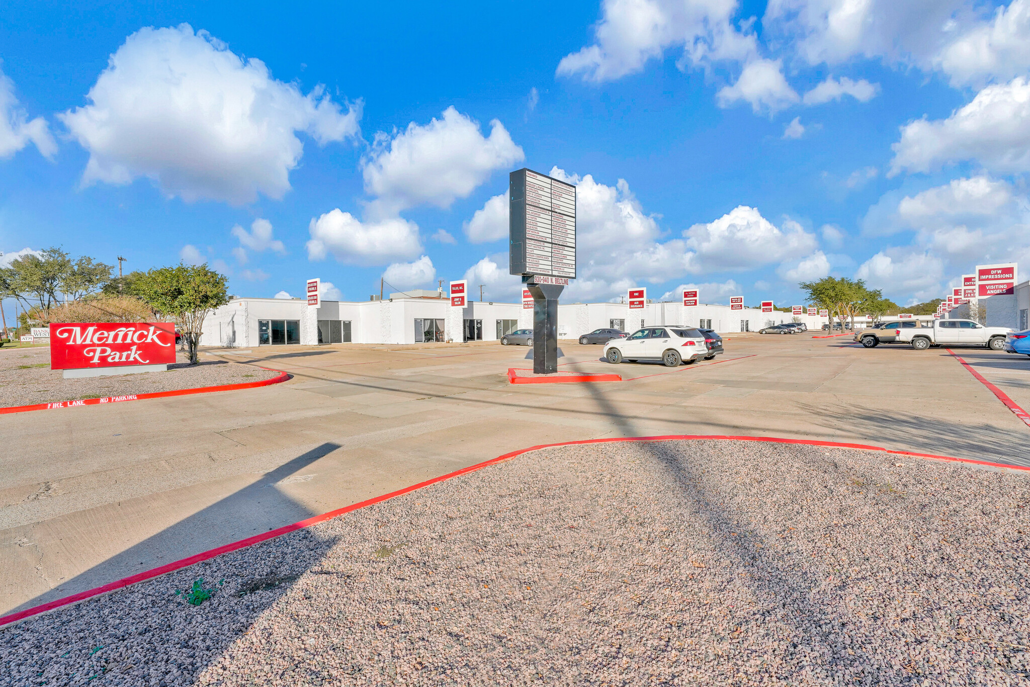 930-940 N Belt Line Rd, Irving, TX for lease Building Photo- Image 1 of 10