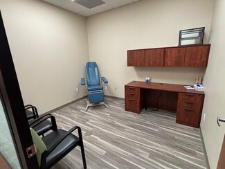 More details for 2569-2571 Homeview Dr, Richmond, VA - Office/Medical for Lease