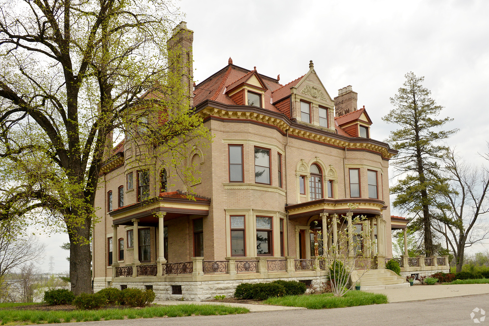 12171 Mosteller Rd, Cincinnati, OH for sale Building Photo- Image 1 of 34