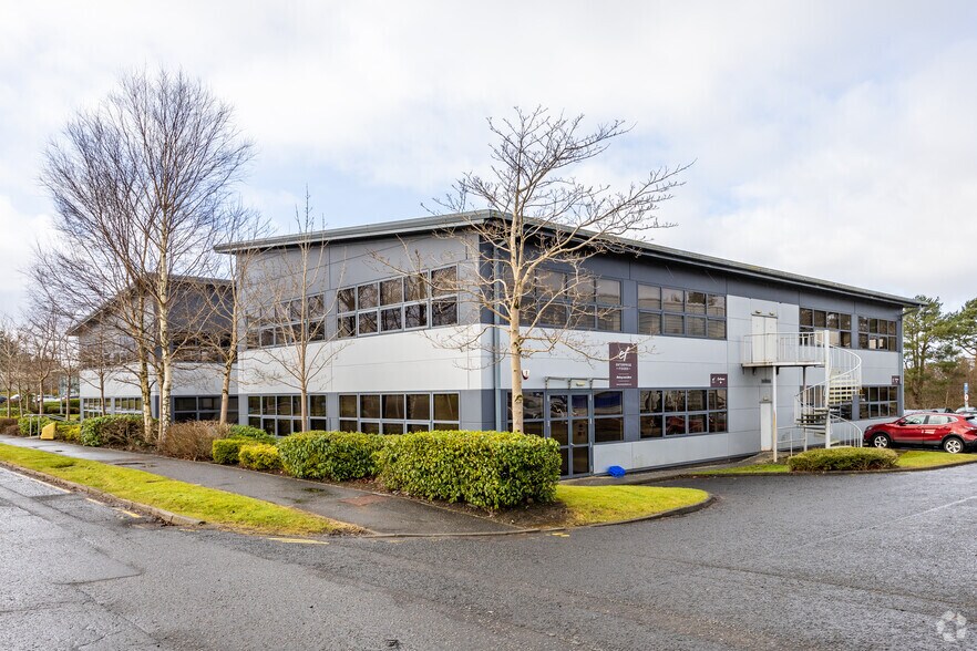 James Watt Ave, East Kilbride for lease - Primary Photo - Image 1 of 4