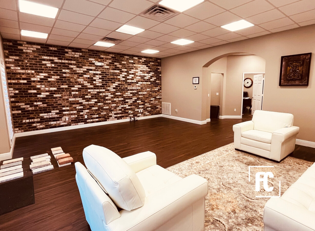 2662-2698 SE Willoughby Blvd, Stuart, FL 34994 - Unit 2678 - - Interior Photo - Image 1 of 10