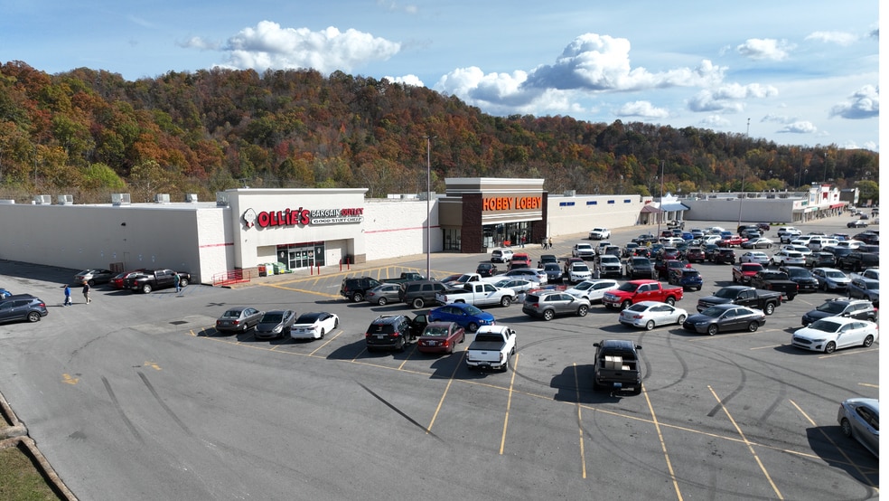 309 - 419 KY-321, Paintsville, KY for sale - Building Photo - Image 3 of 6