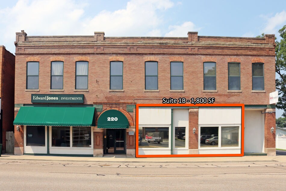 220 E State St, O'Fallon, IL for sale Building Photo- Image 1 of 1