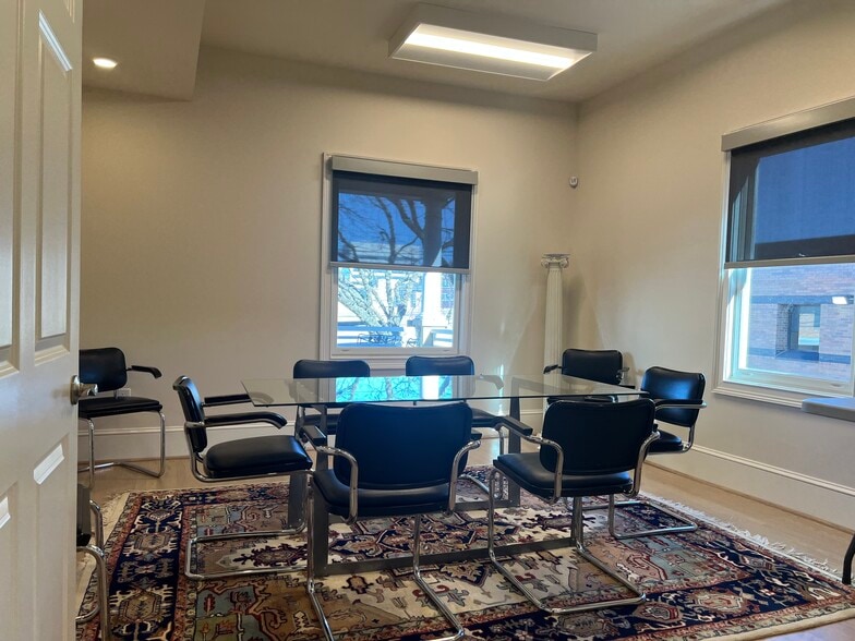 114 Day Ave SW, Roanoke, VA for lease - Building Photo - Image 3 of 7