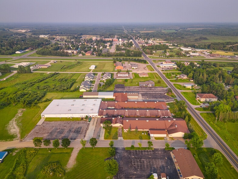 272 Summit Ave W, Blackduck, MN for sale - Building Photo - Image 1 of 19