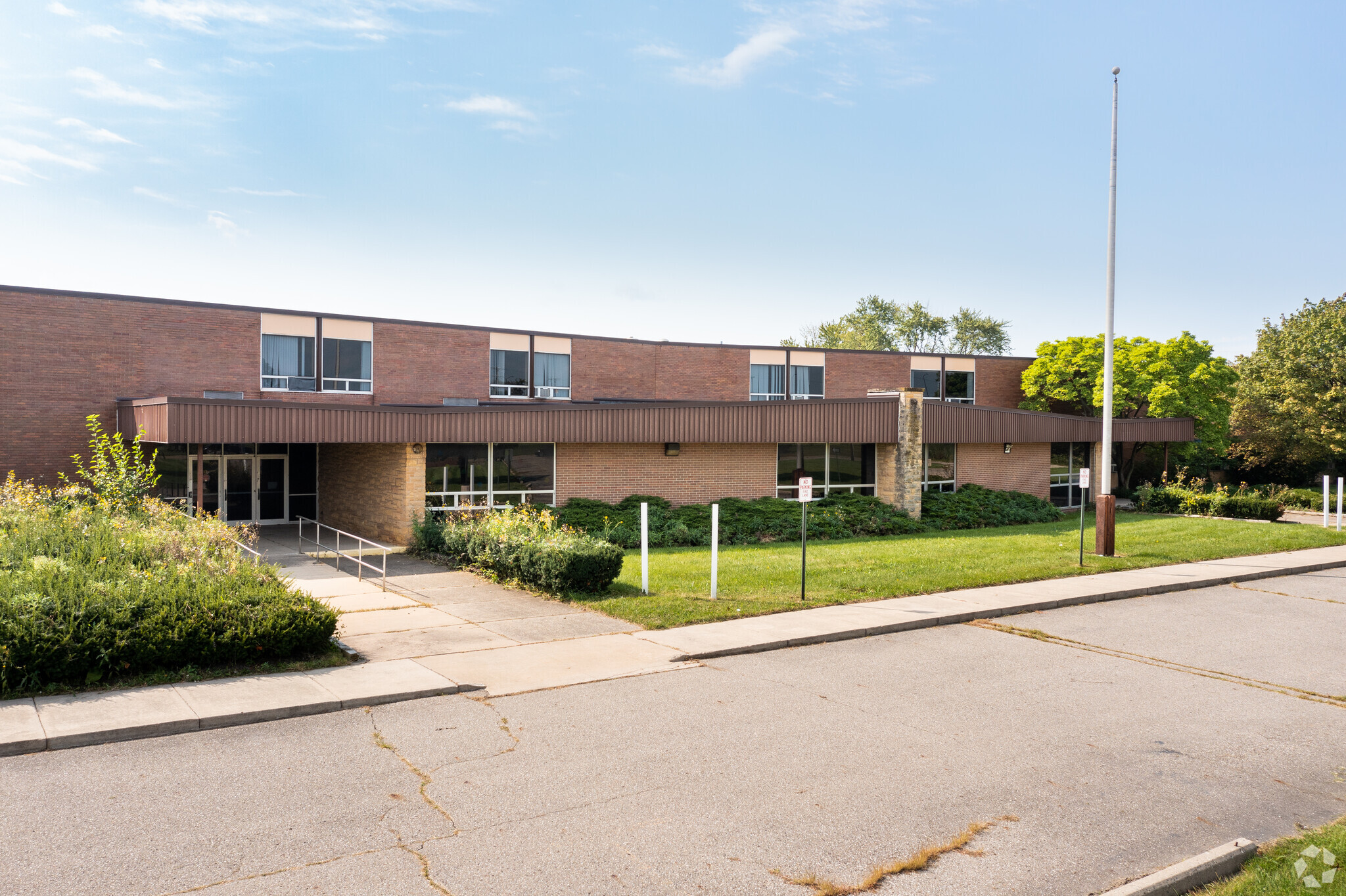 15601 Northline Rd, Southgate, MI for sale Building Photo- Image 1 of 1