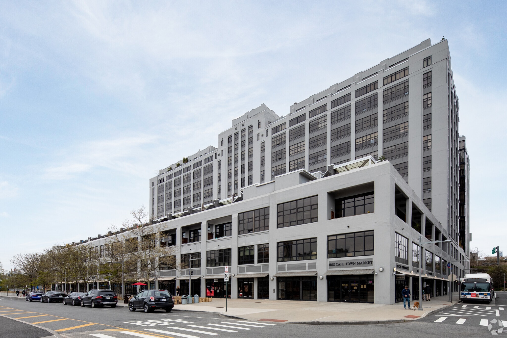 360 Furman St, Brooklyn, NY for lease Building Photo- Image 1 of 8