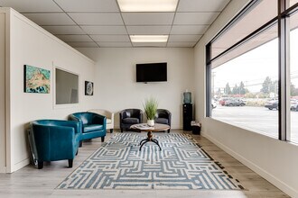 977 Garfield St, Eugene, OR for lease Interior Photo- Image 2 of 5